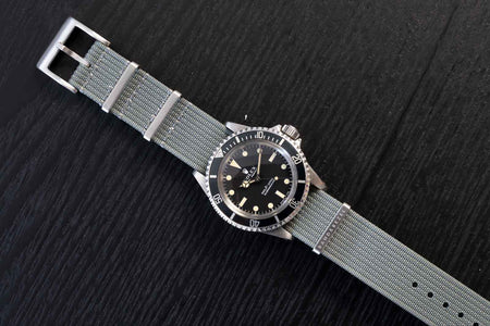 The Rib NATO Strap - Grey
